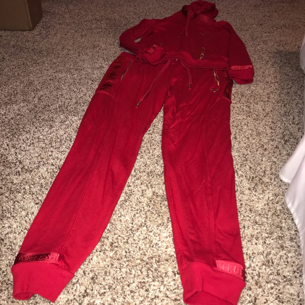 Women’s True Religion Set